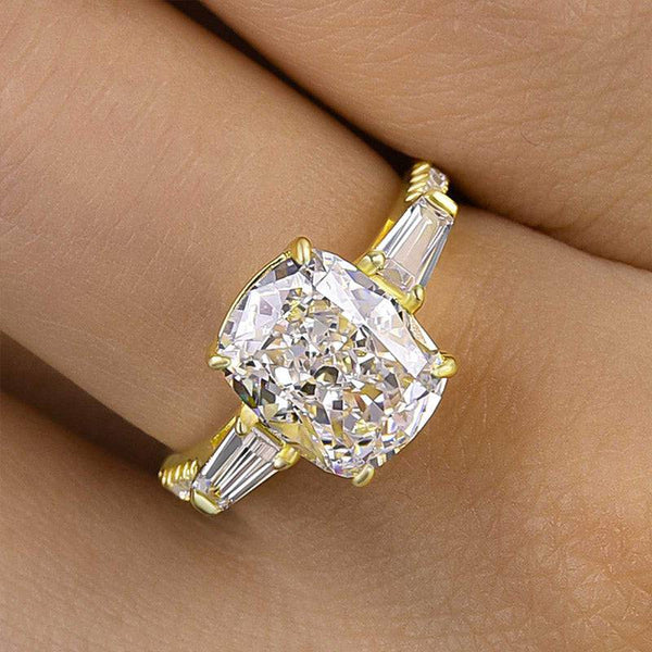 Louily Stunning Cushion Cut Three Stone Women's Engagement Ring In Sterling Silver