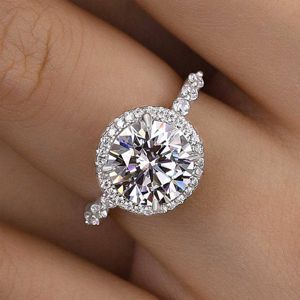 Louily Stunning Halo Round Cut Engagement Ring
