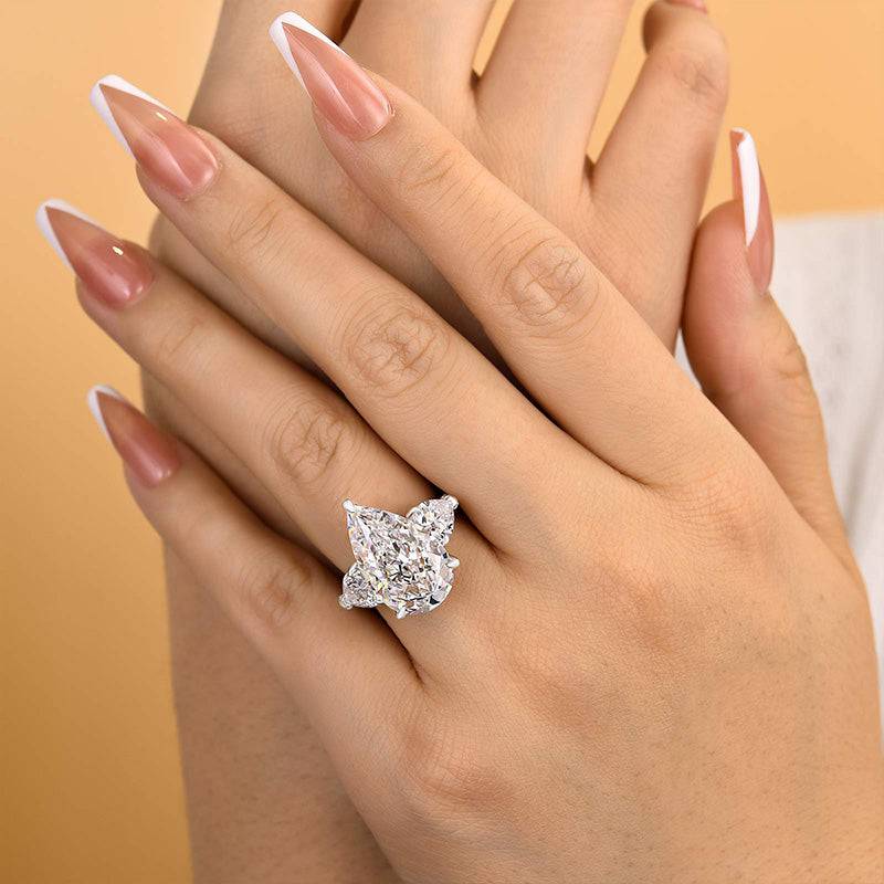 Louily Stunning Pear Cut Three Stone Engagement Ring - louilyjewelry