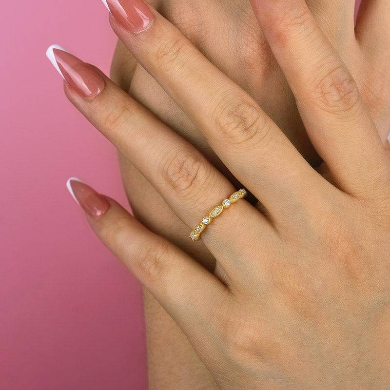 Louily Vintage Full Eternity Art Deco Stacking Women's Wedding Band In Sterling Silver - louilyjewelry