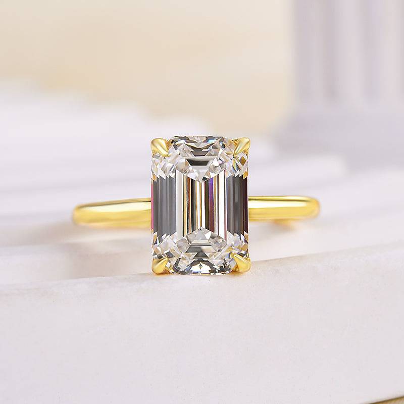 Louily Classic Yellow Gold Emerald Cut Solitaire Engagement Ring - louilyjewelry