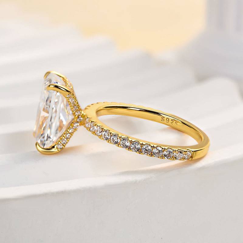 Louily Enchanting Yellow Gold Radiant Cut Engagement Ring - louilyjewelry