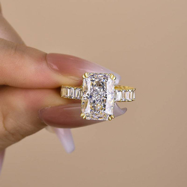 Louily Exclusive Yellow Gold Crushed Ice Radiant Cut Engagement Ring