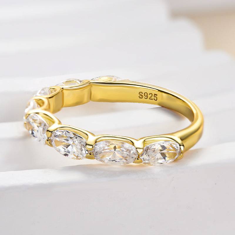 Louily Exquisite Yellow Gold Oval Cut Wedding Band - louilyjewelry