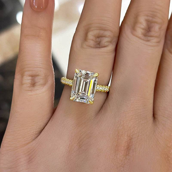 Louily Gorgeous Emerald Cut Engagement Ring For Women In Sterling Silver