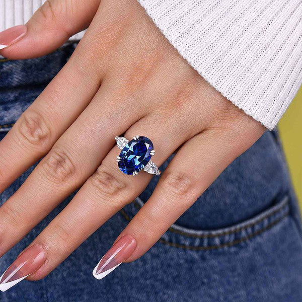 Louily Gorgeous Oval Cut Blue Sapphire Three Stone Engagement Ring In Sterling Silver