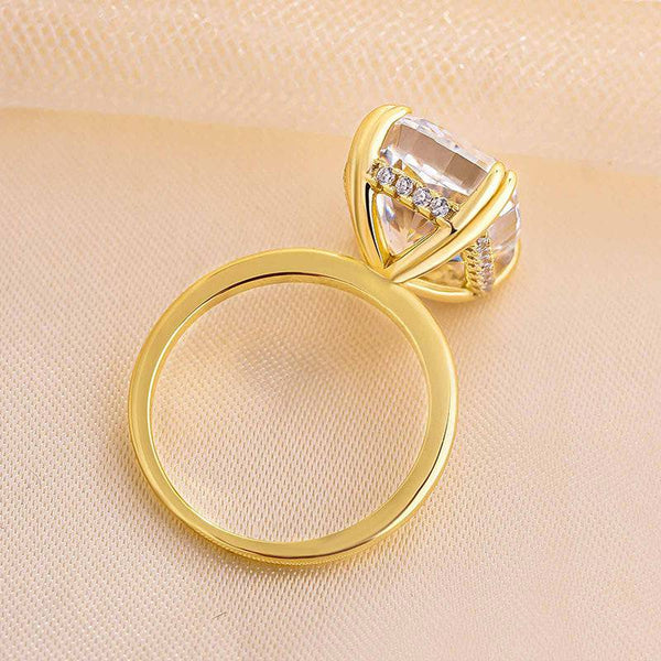 Louily Gorgeous Yellow Gold Cushion Cut Engagement Ring for Women In Sterling Silver