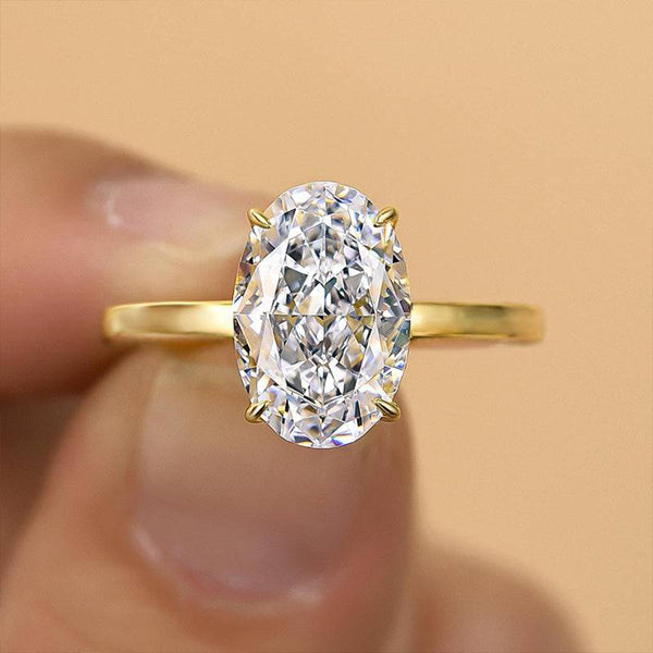 Louily Luxury Yellow Gold Crushed Ice Oval Cut Engagement Ring