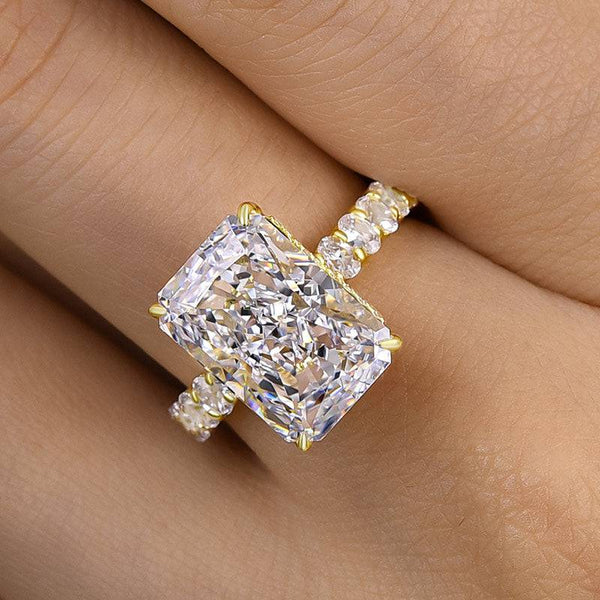 Louily Luxury Yellow Gold Crushed Ice Radiant Cut Engagement Ring