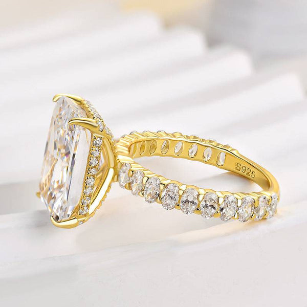 Louily Luxury Yellow Gold Crushed Ice Radiant Cut Engagement Ring