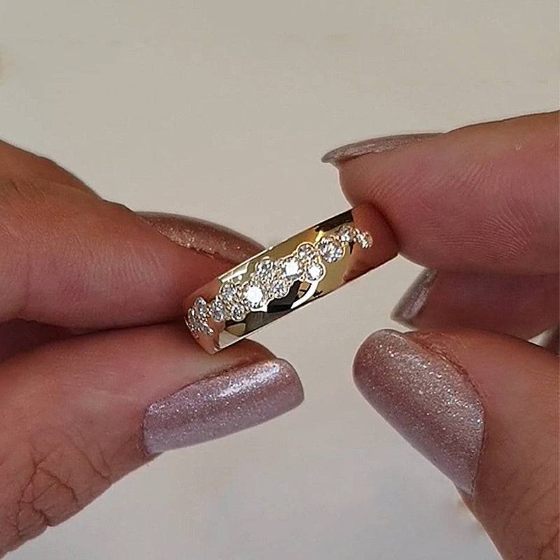 Louily Precious Yellow Gold Round Cut Wide Wedding Band - louilyjewelry