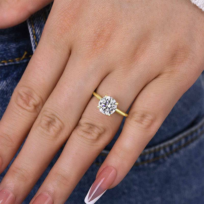 Louily Classic Round Cut Engagement Ring For Women In Sterling Silver - louilyjewelry