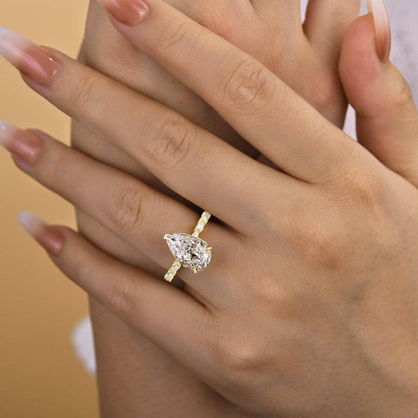 Louily Unique Pear Cut Engagement Ring