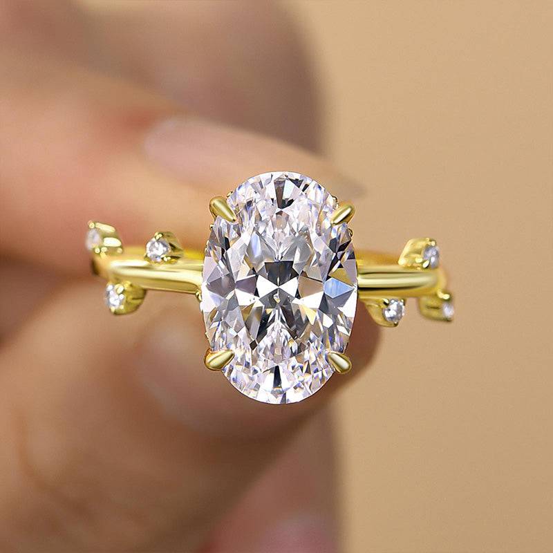 Louily Unique Yellow Gold Oval Cut Engagement Ring - louilyjewelry