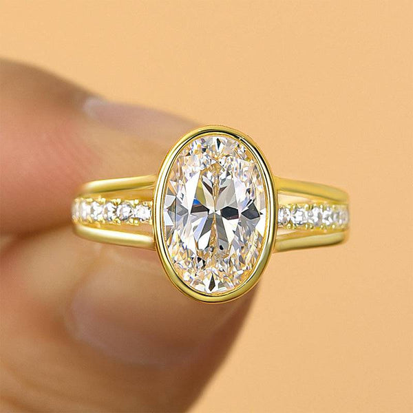 Louily Vintage Yellow Gold Bezel Oval Cut Engagement Ring