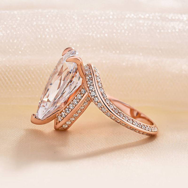 Louily Luxurious Rose Gold Pear Cut Engagement Ring In Sterling Silver