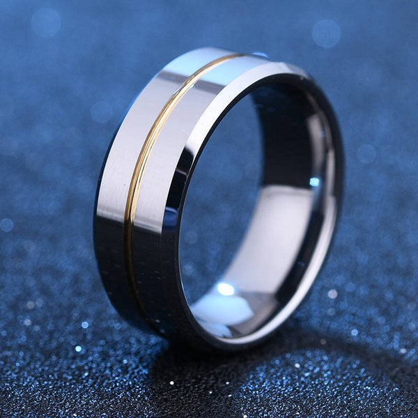 Louily Men's Simple & Classic Wedding Band In Titanium Steel